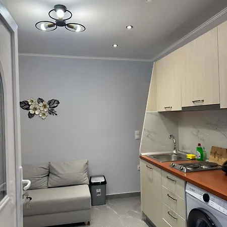 Suli - Ground Floor *